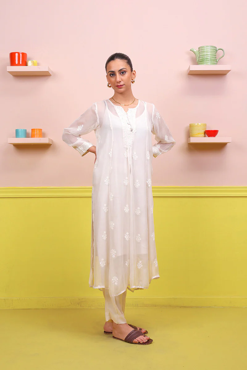 Naaz Embroidered Set - Image 3