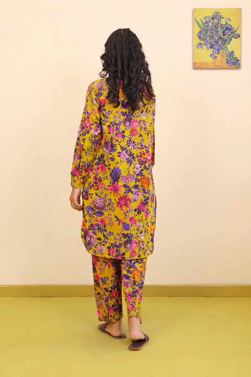 Florals for Spring? Ultimate 2 piece - Image 4