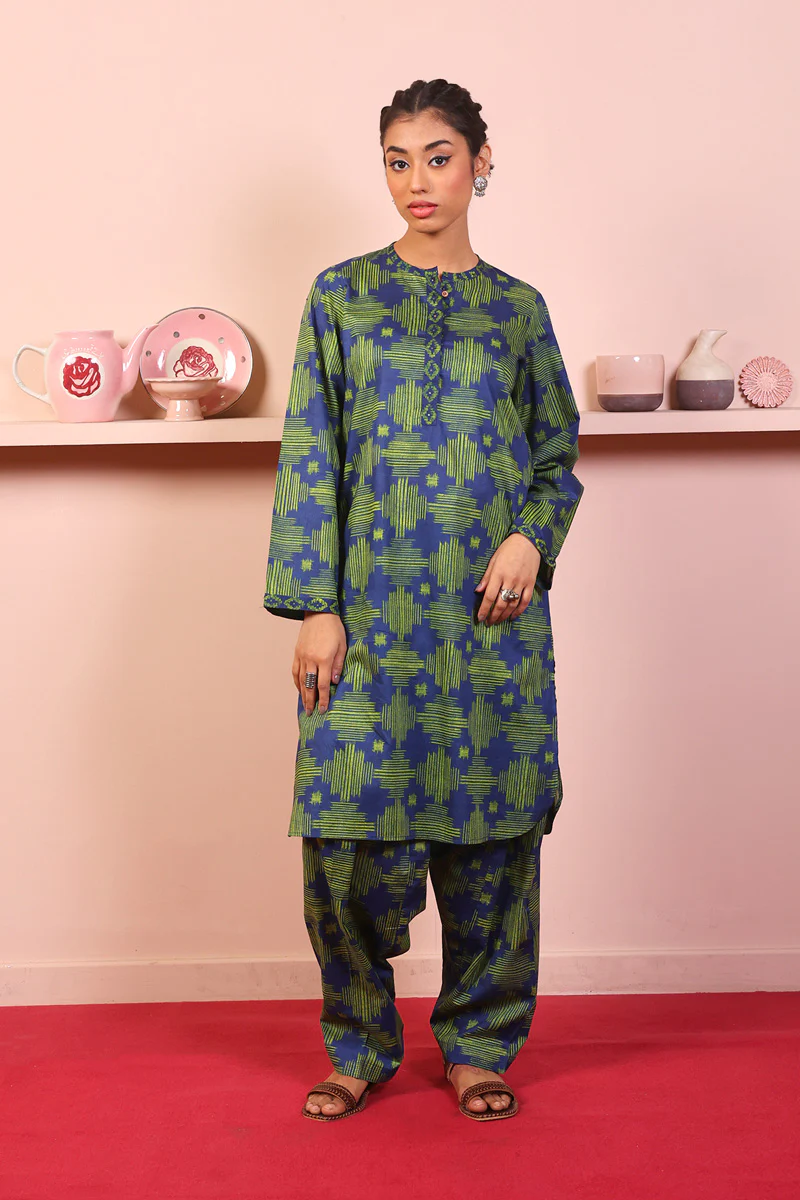 Ikat 2-Piece - Image 3