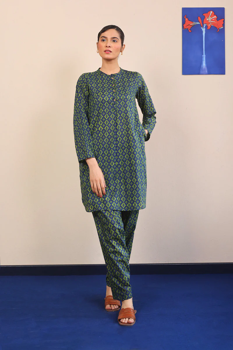Ikat Printed Set - Image 3