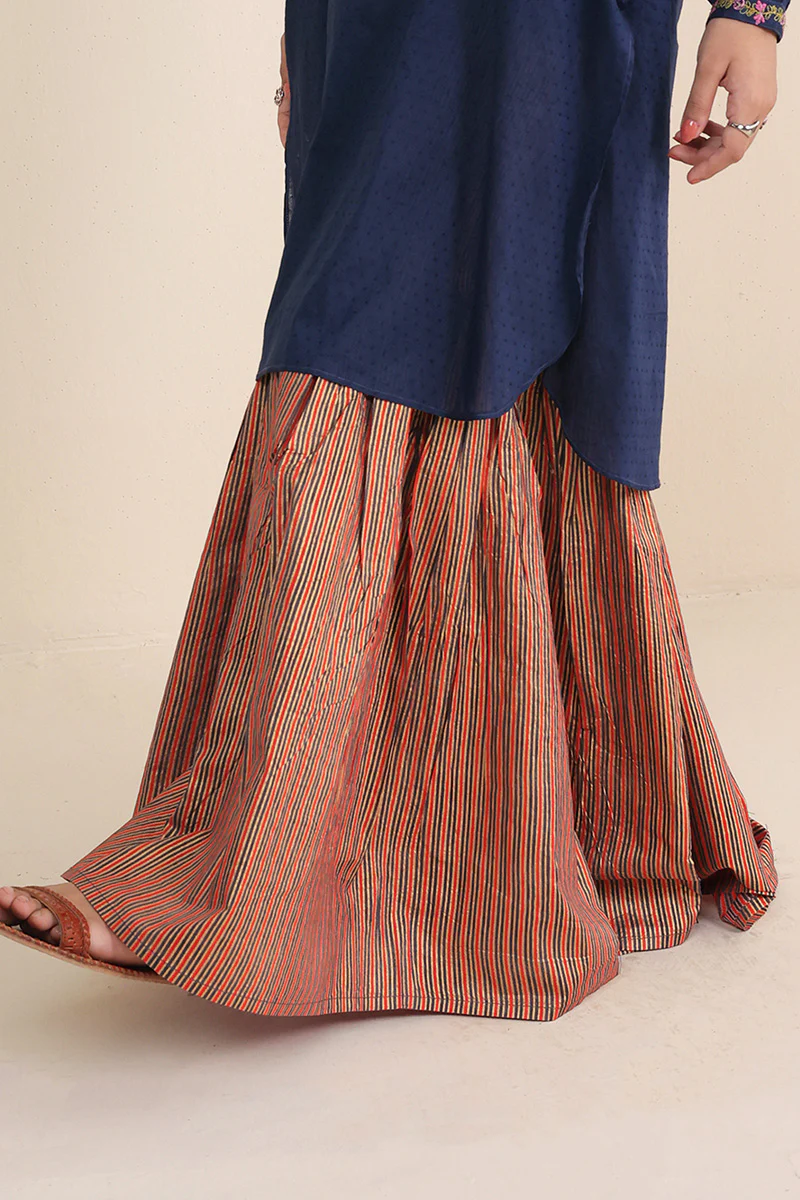Sunehri Gharara - Image 3