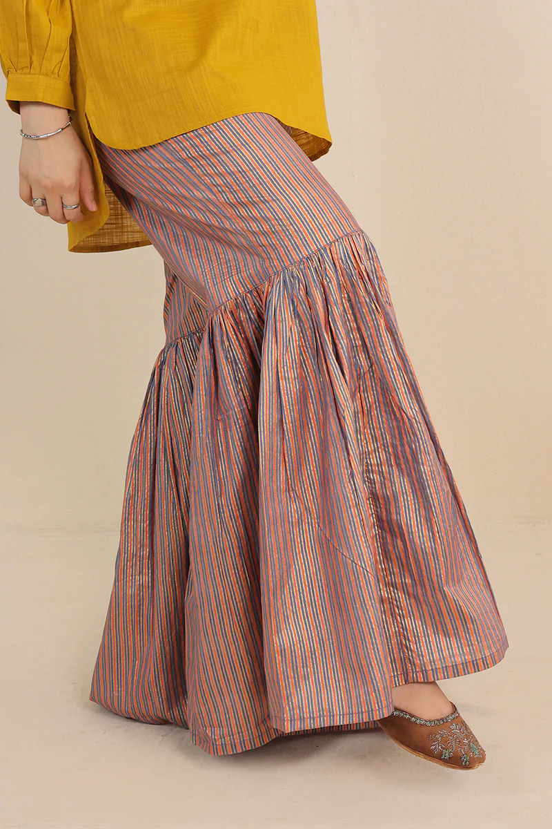 Sunehri Gharara - Image 6