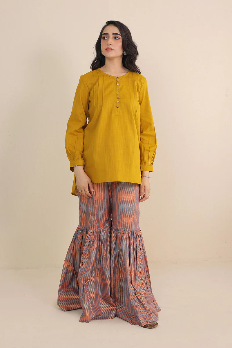 Sunehri Gharara - Image 7