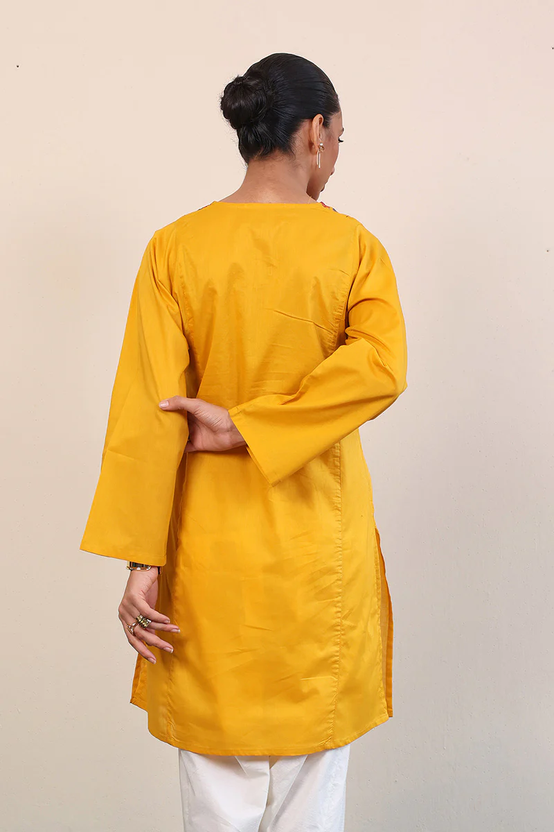 Gul Meena Phool Kurti - Image 4