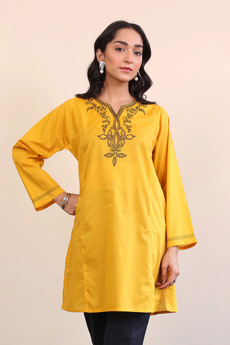 Gul Meena Embroidered Kurta