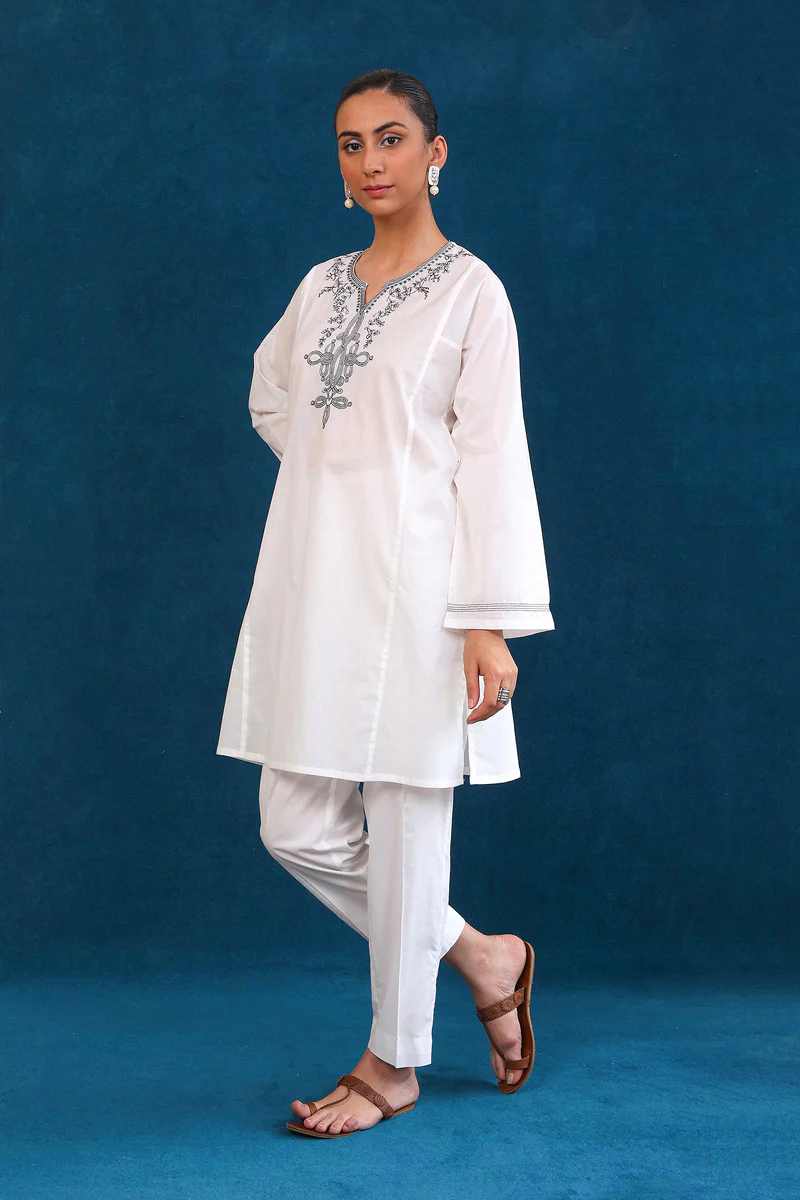 Gul Meena Phool Kurti - Image 3