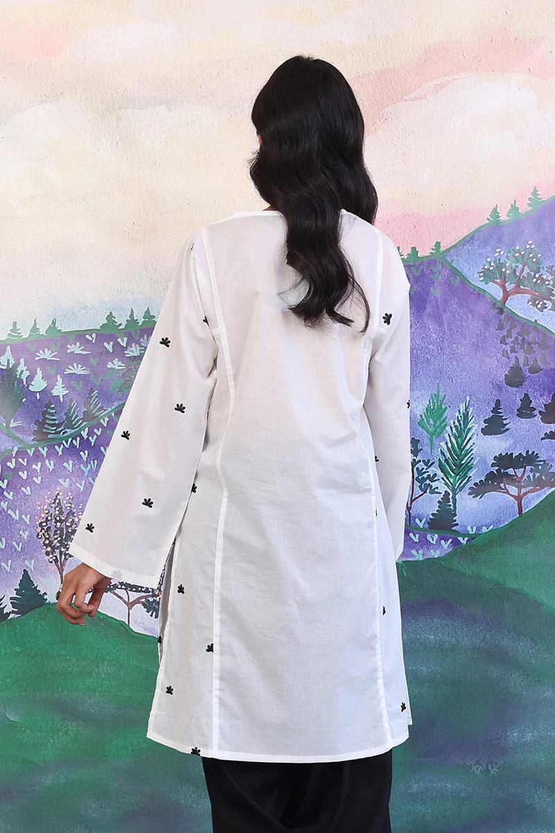 Gul Meena Safaida Kurta - Image 5