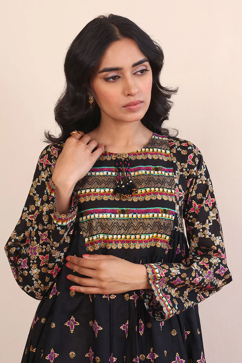 Zarnigar Frock - Image 2