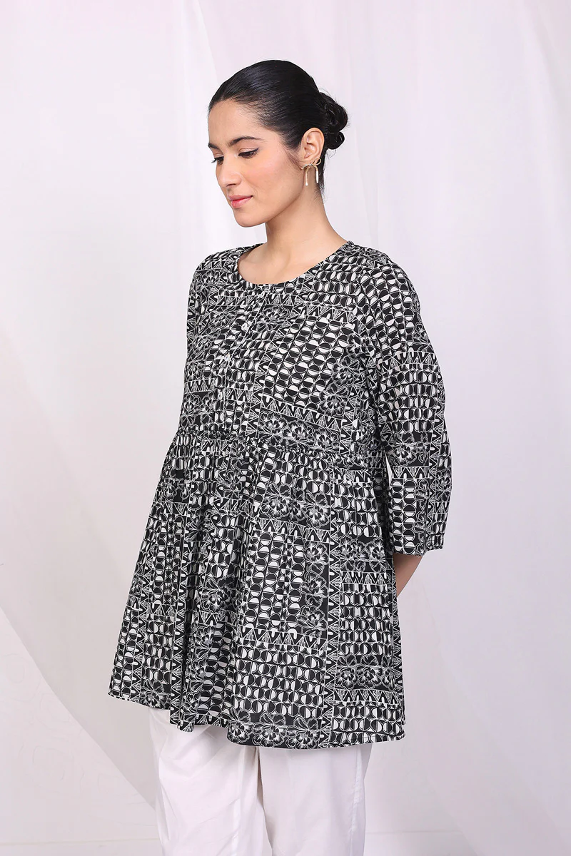 Linocut Peplum Top - Image 3