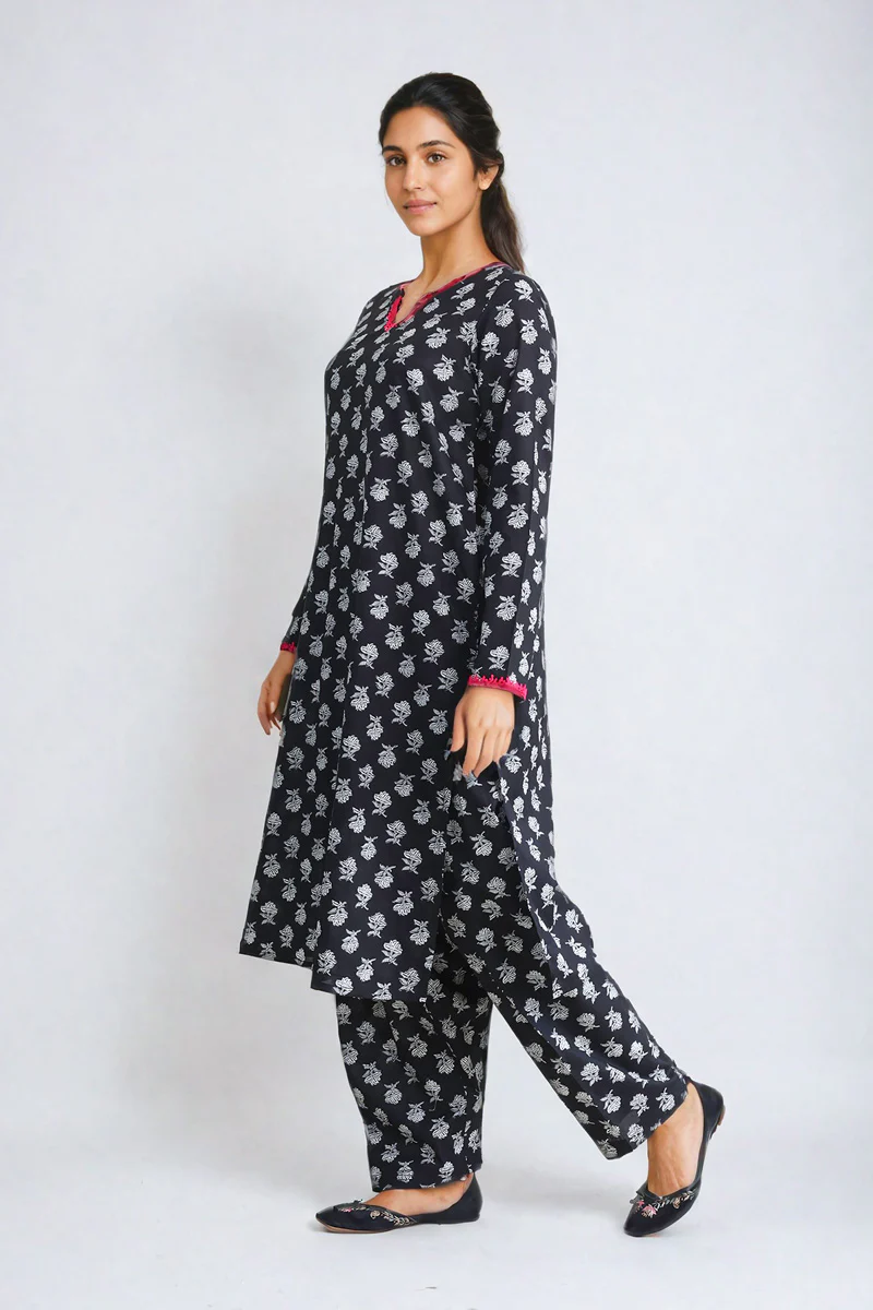 Sarasa 2-Piece Suit - Image 3