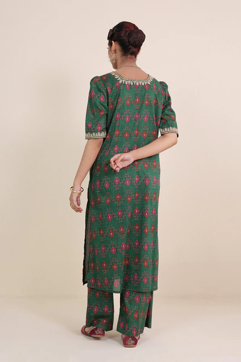 Puff Sleeve Perfection - Image 4