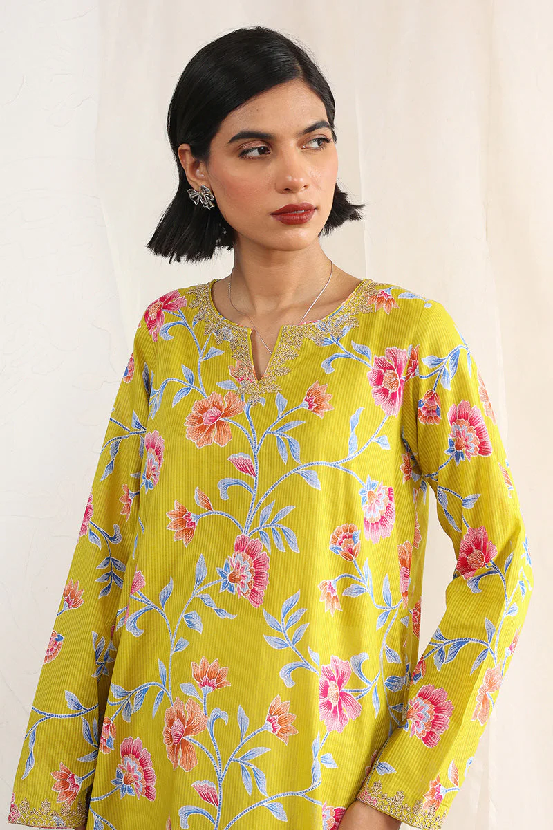 Vibrant Thai Batik Shirt - Image 6