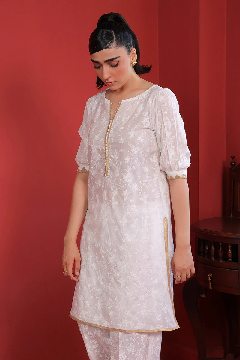 Embroidered Kausar Shirt - Image 7