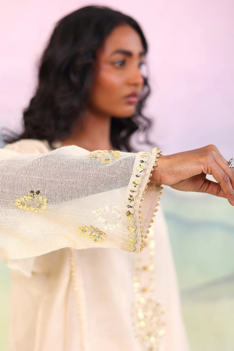 Nigar Kamdani 2-Piece Suit - Image 4