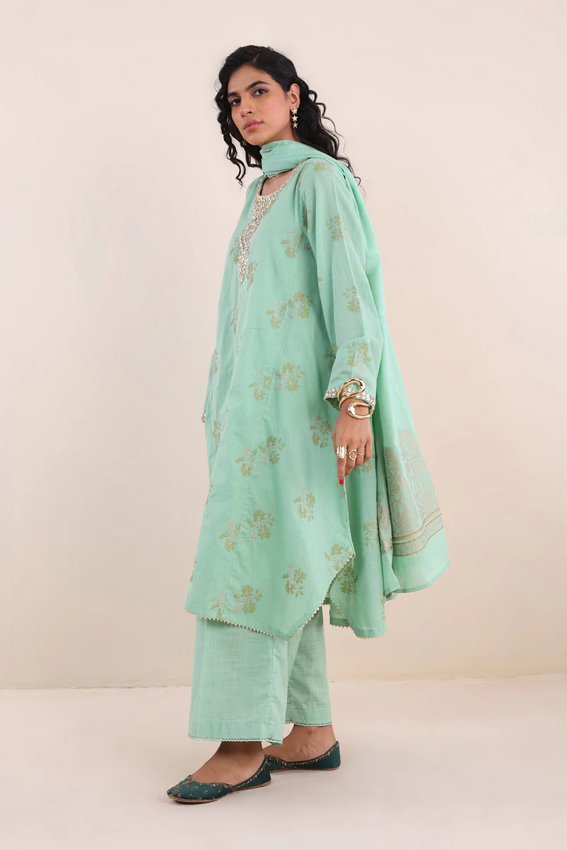 Rahat-E-Rooh Embroidered Suit - Image 3