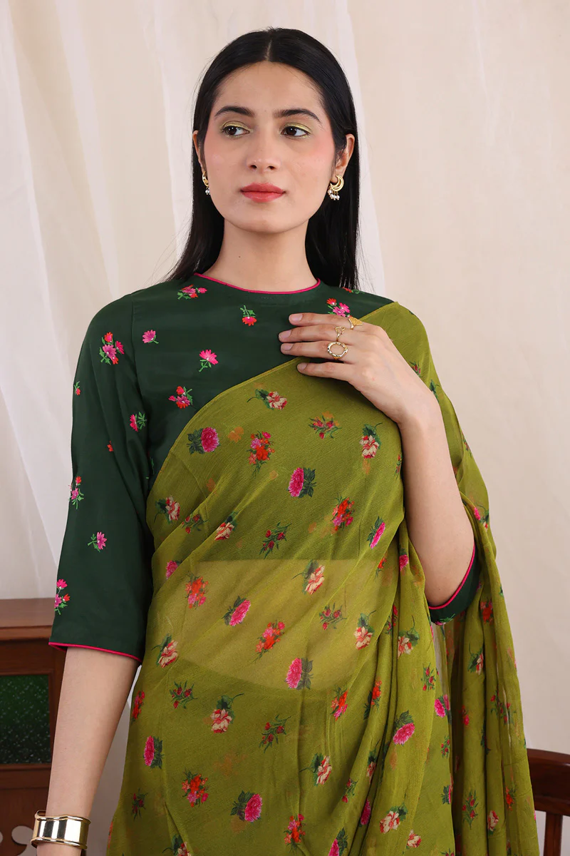 Gulaab Jaal Chiffon Sari - Image 2