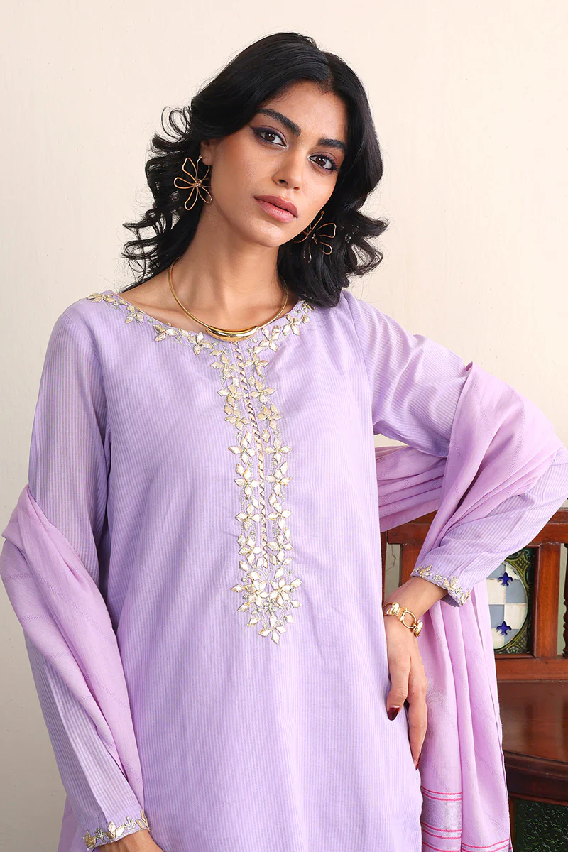 Rahat E Rooh Gota Patti Suit - Image 2