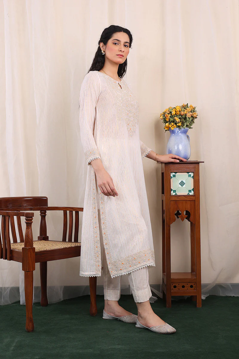 Jahanaara 2-Piece Embroidered Suit - Image 4