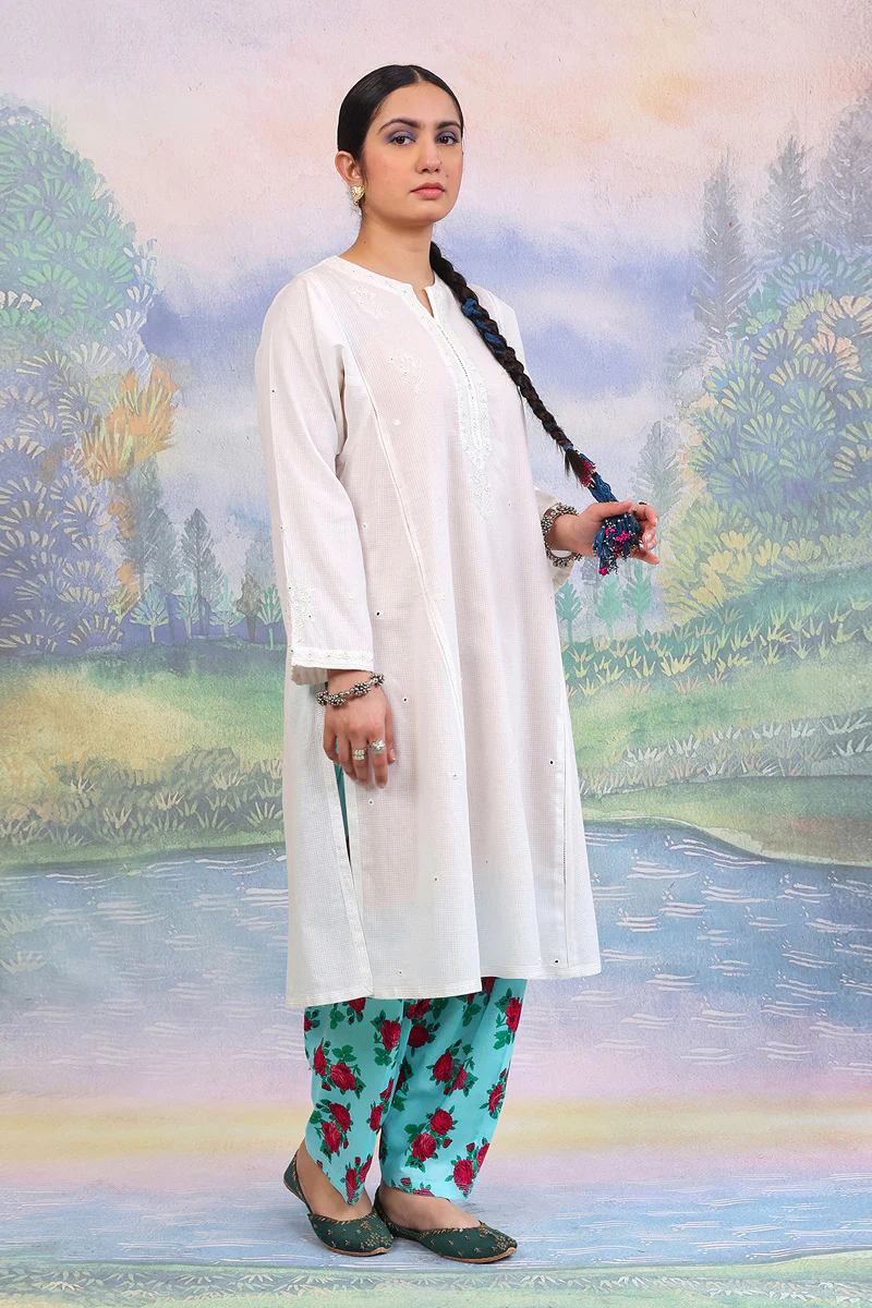 Bagheecha Sheehsakari Kurta - Image 4