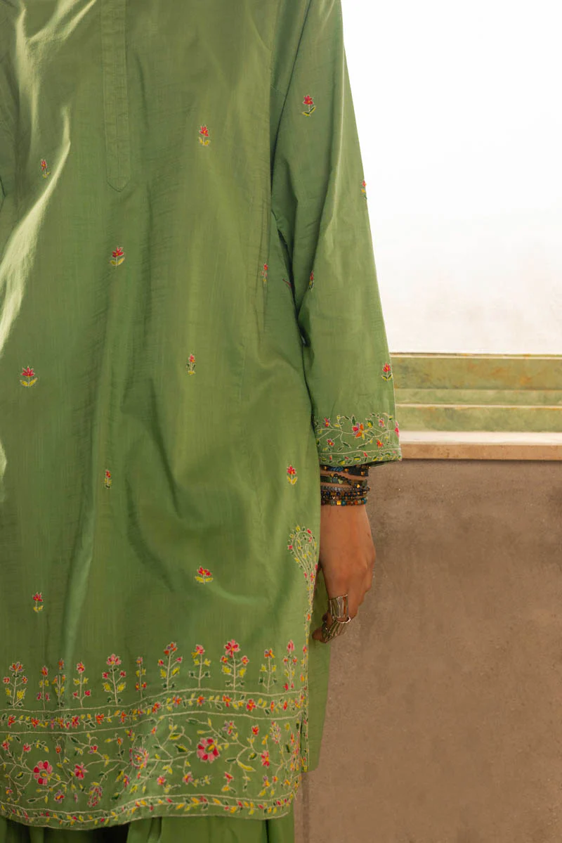 Waadi e Husn Suit - Image 2