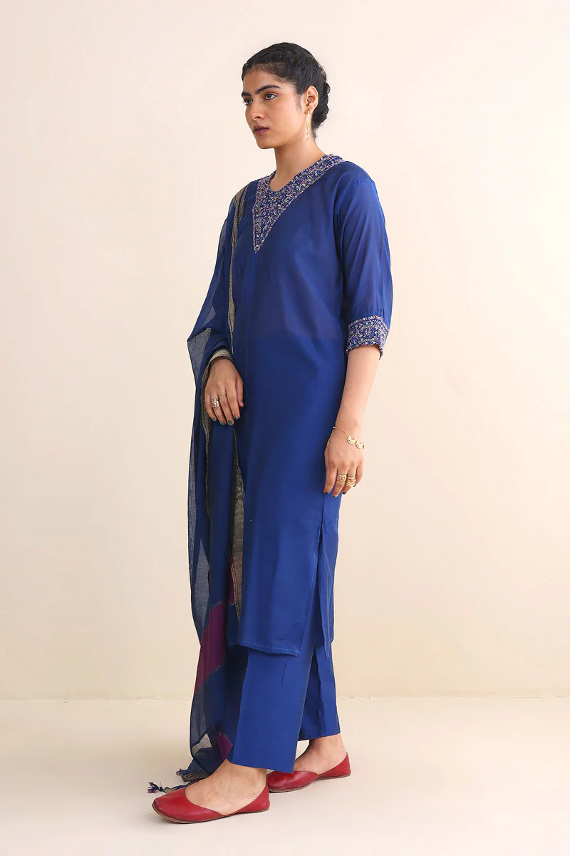 Balochi Begum 3 Piece - Image 3