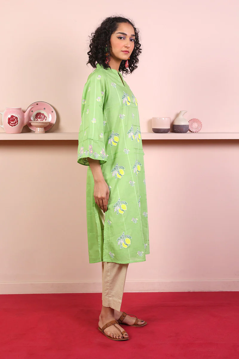 Tropic Splendour Kurta - Image 3