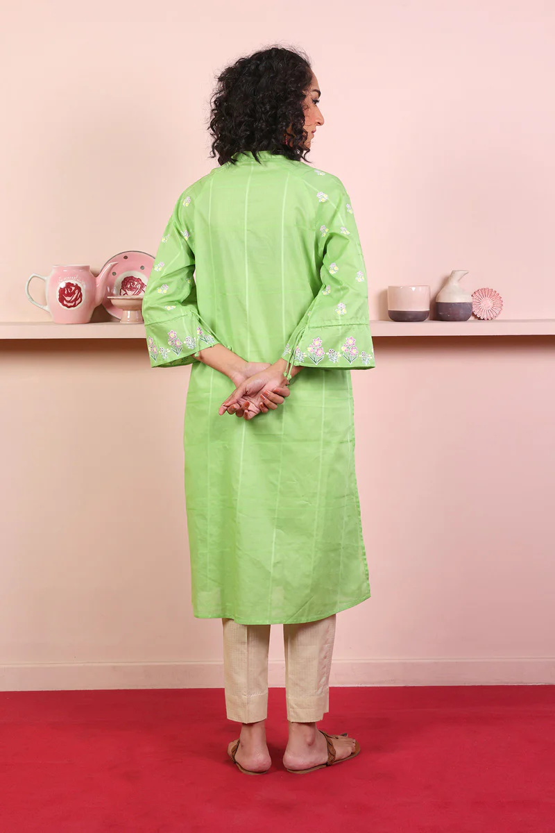 Tropic Splendour Kurta - Image 5