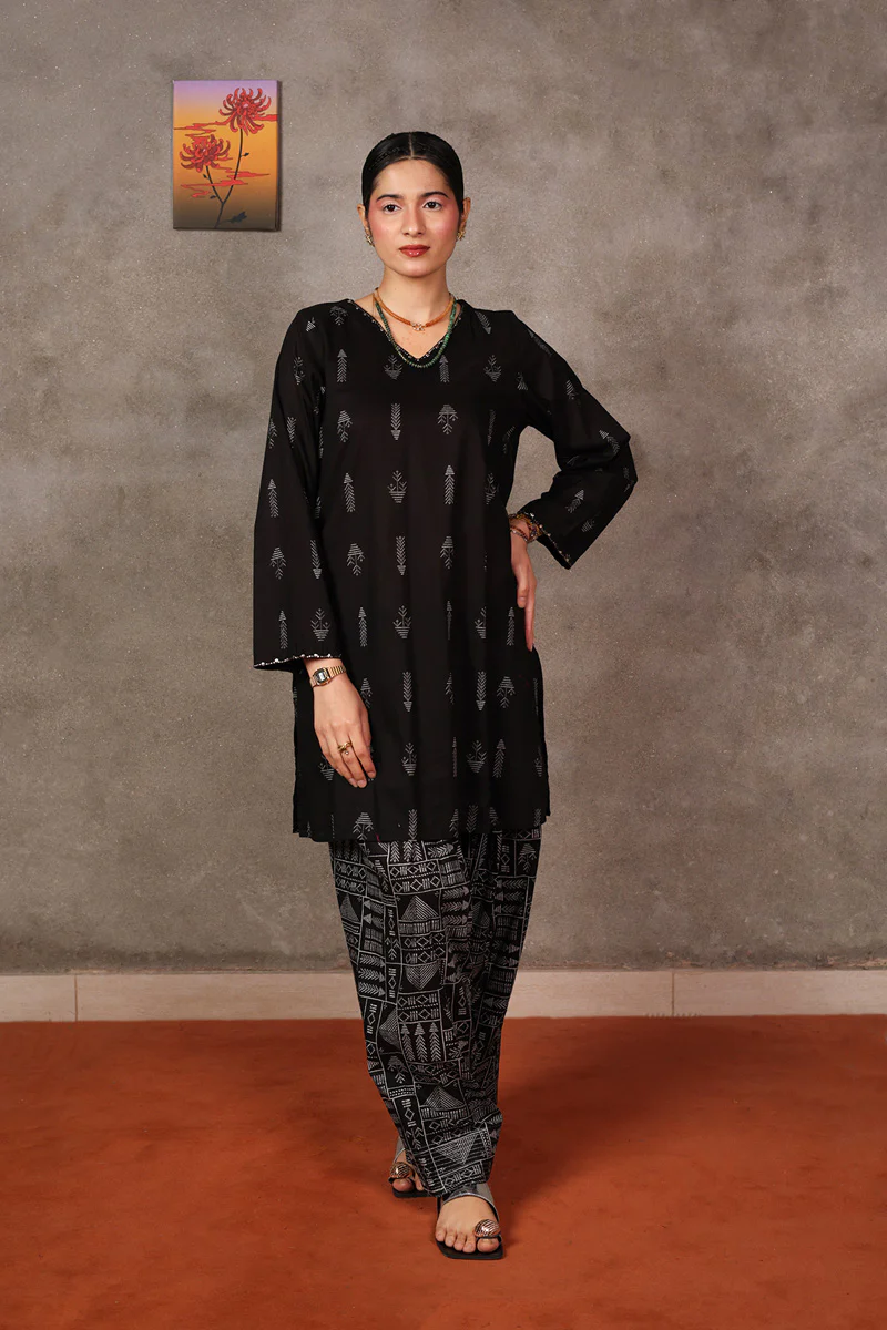 Egyptian Mukesh Sol Ensemble - Image 3