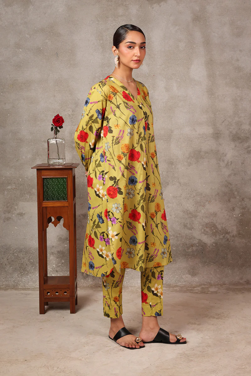 Wild Flower Tapestry Set - Image 10