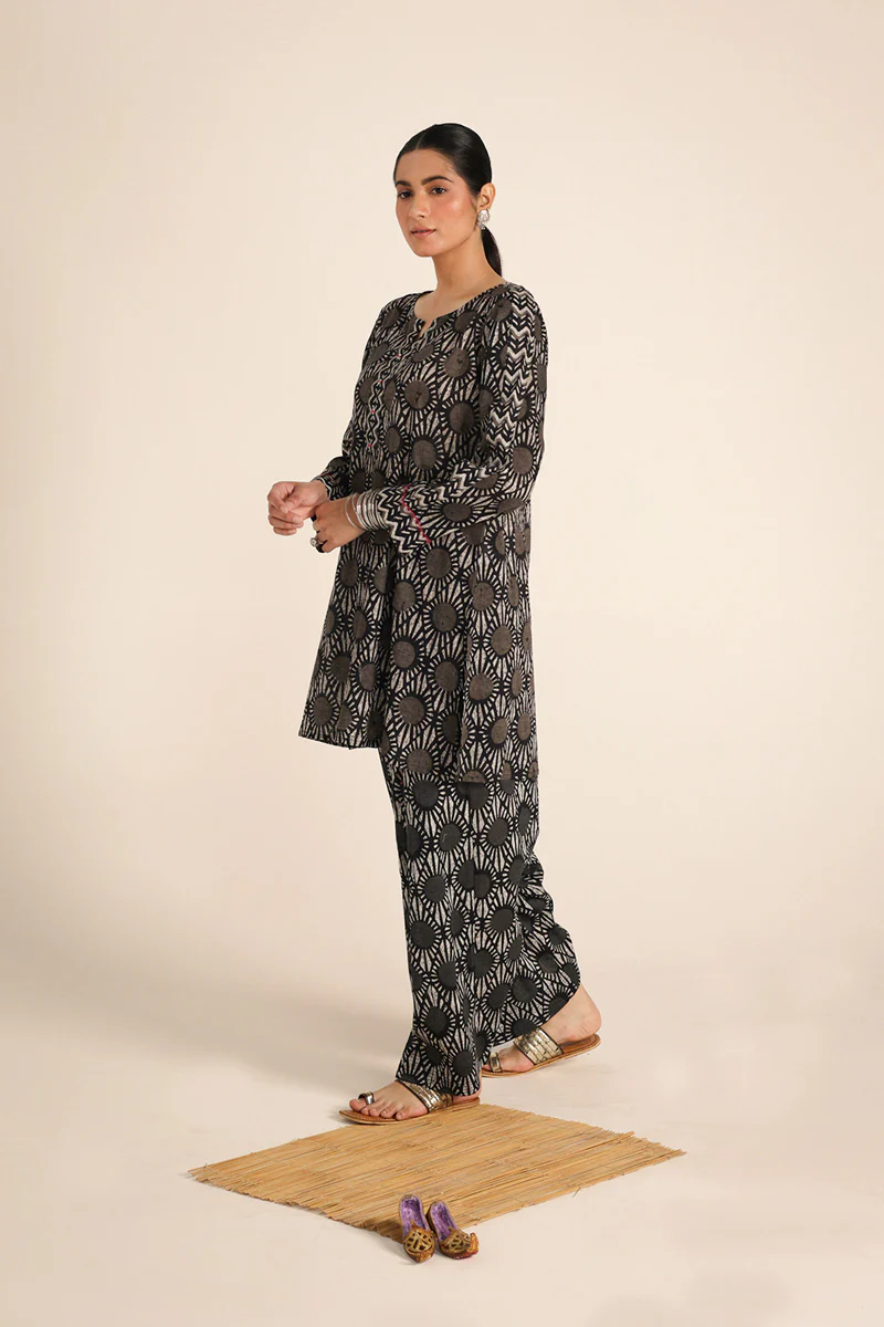Nandana Strokes Twin Set - Image 9