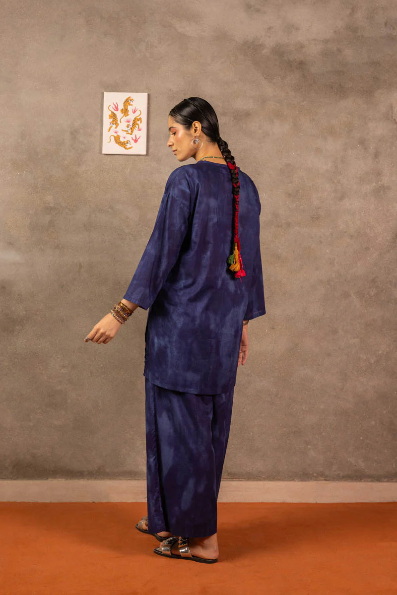 Dusky Dotted Dreams Suit - Image 7