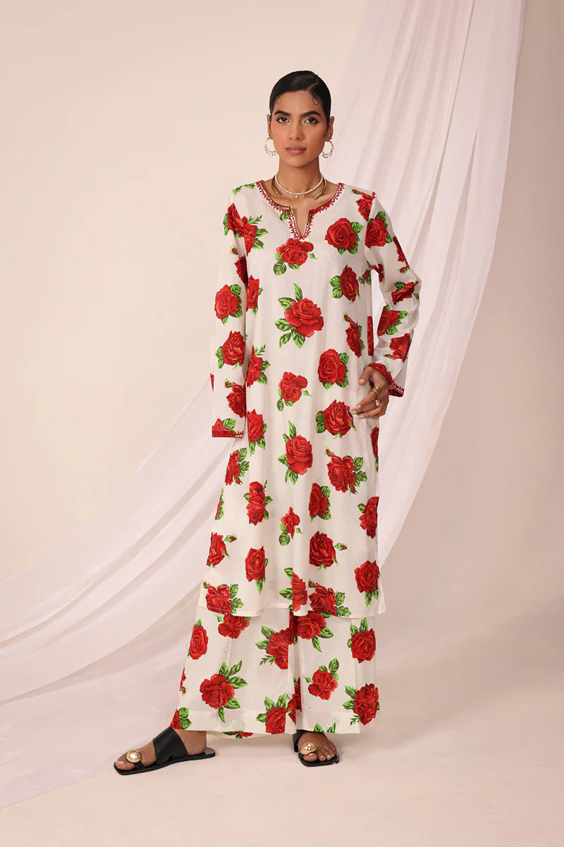 Embroidered Rosa Ensemble - Image 2