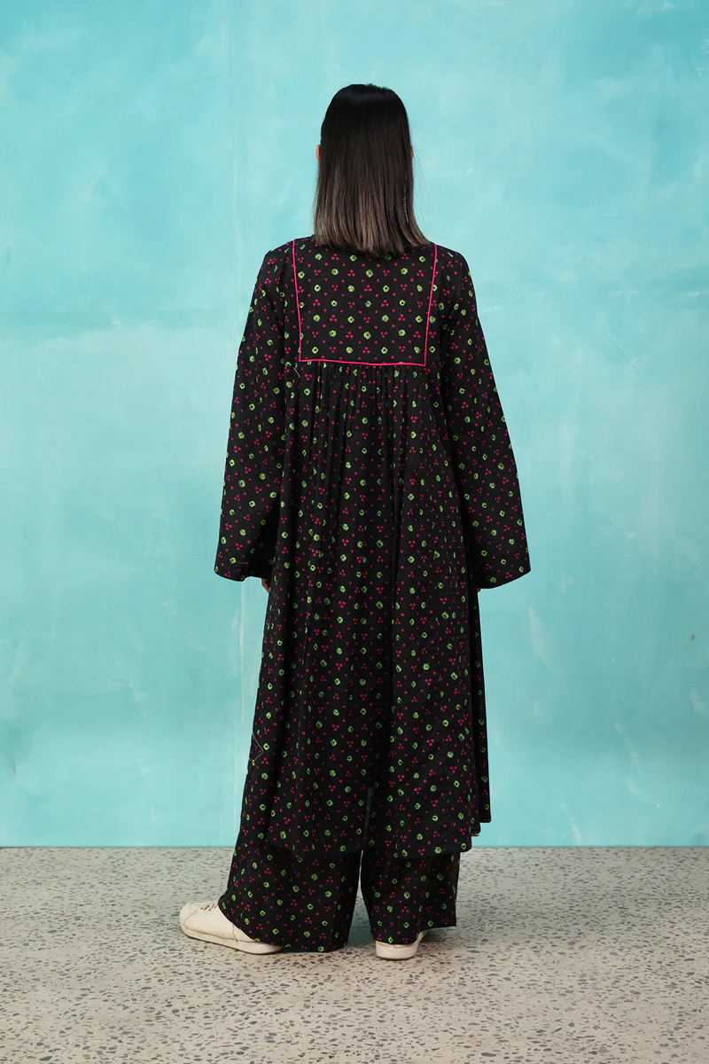 Tasseled Bandhani Bliss Set - Image 5