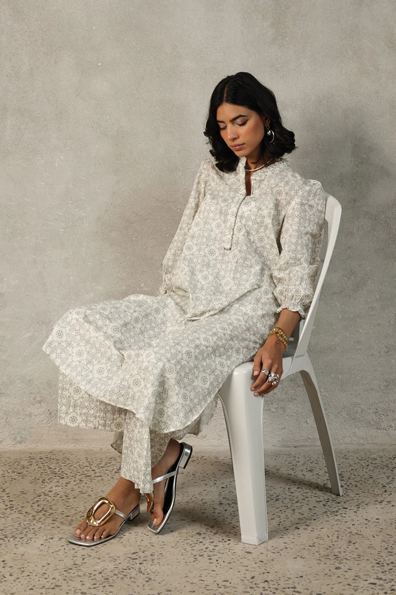 Monochrome Serai Twin-Set - Image 4