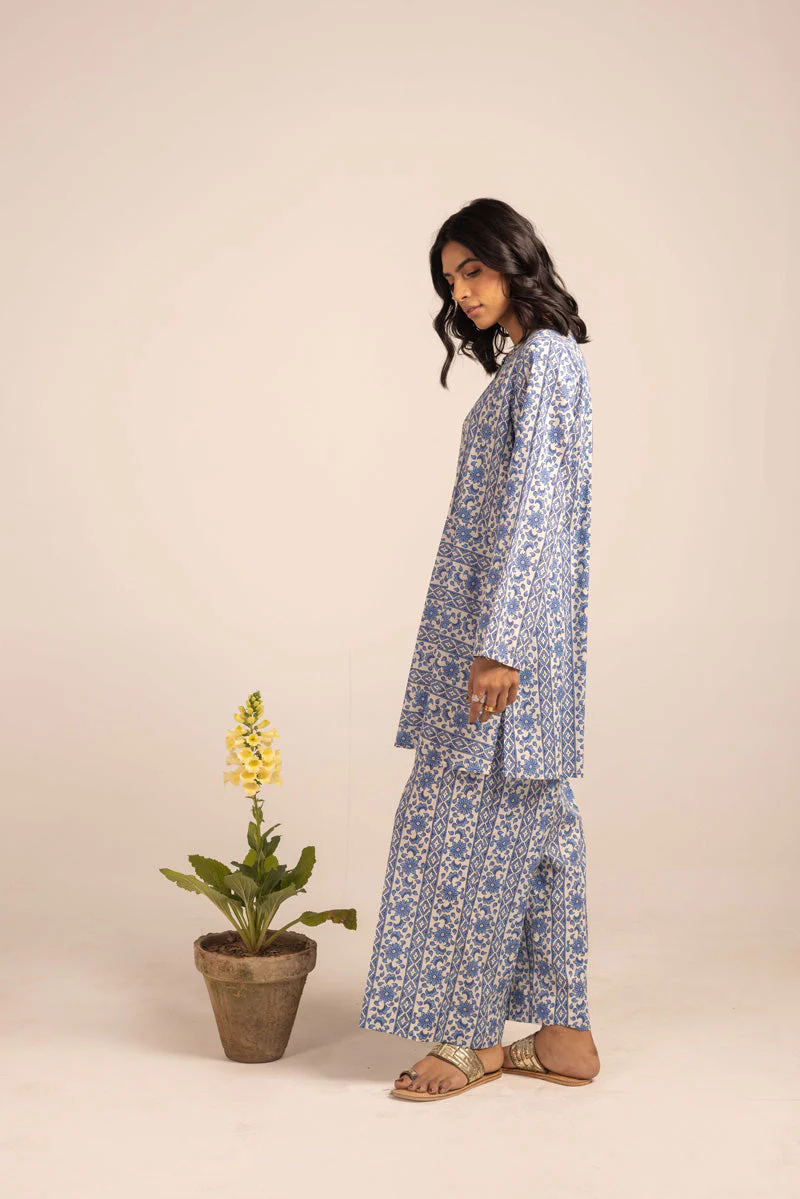Chinoisery Charm Duo - Image 11