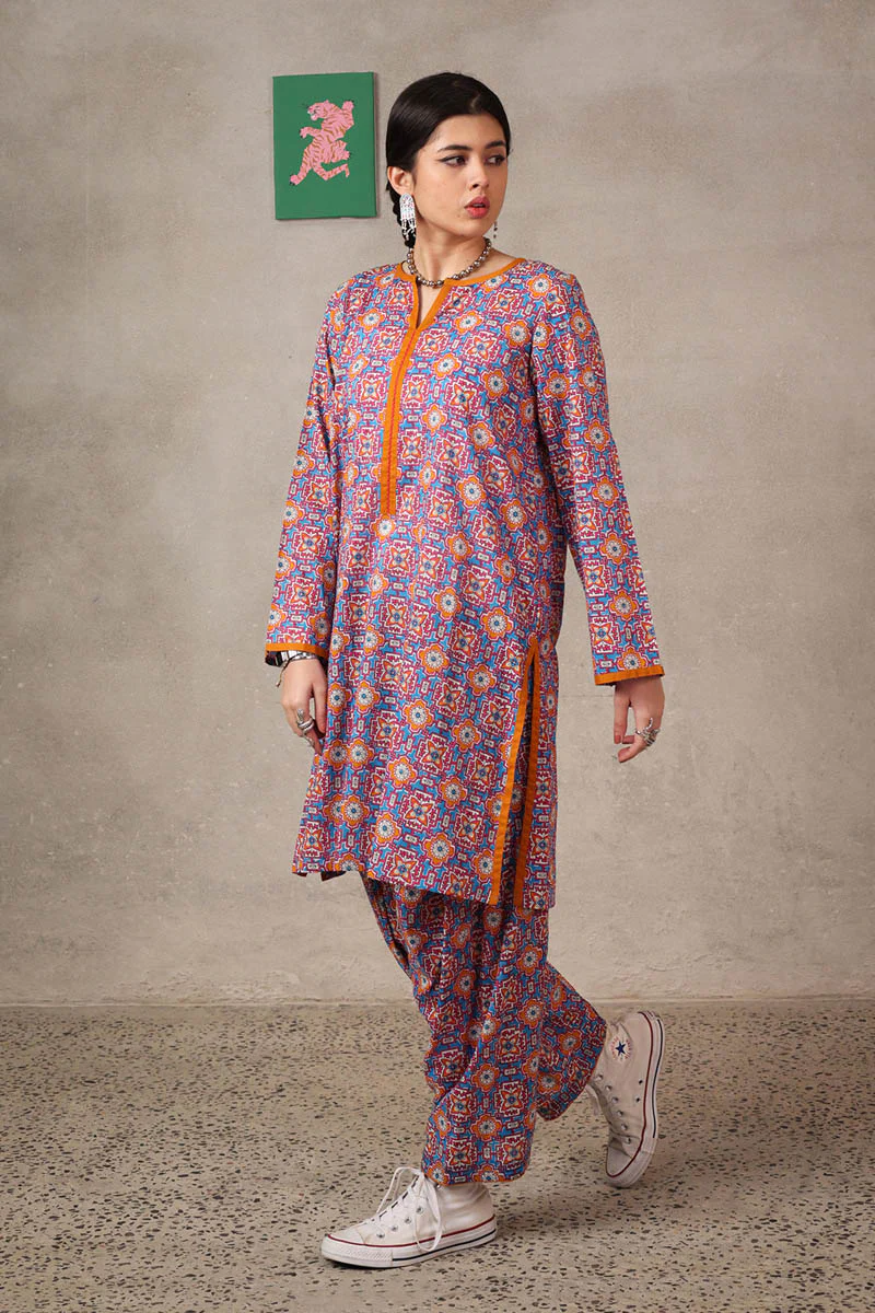 Serai Patterned Ensemble - Image 4