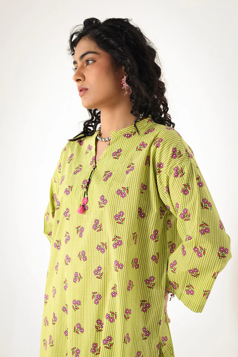 Phool Patti Style Ensemble - Image 2