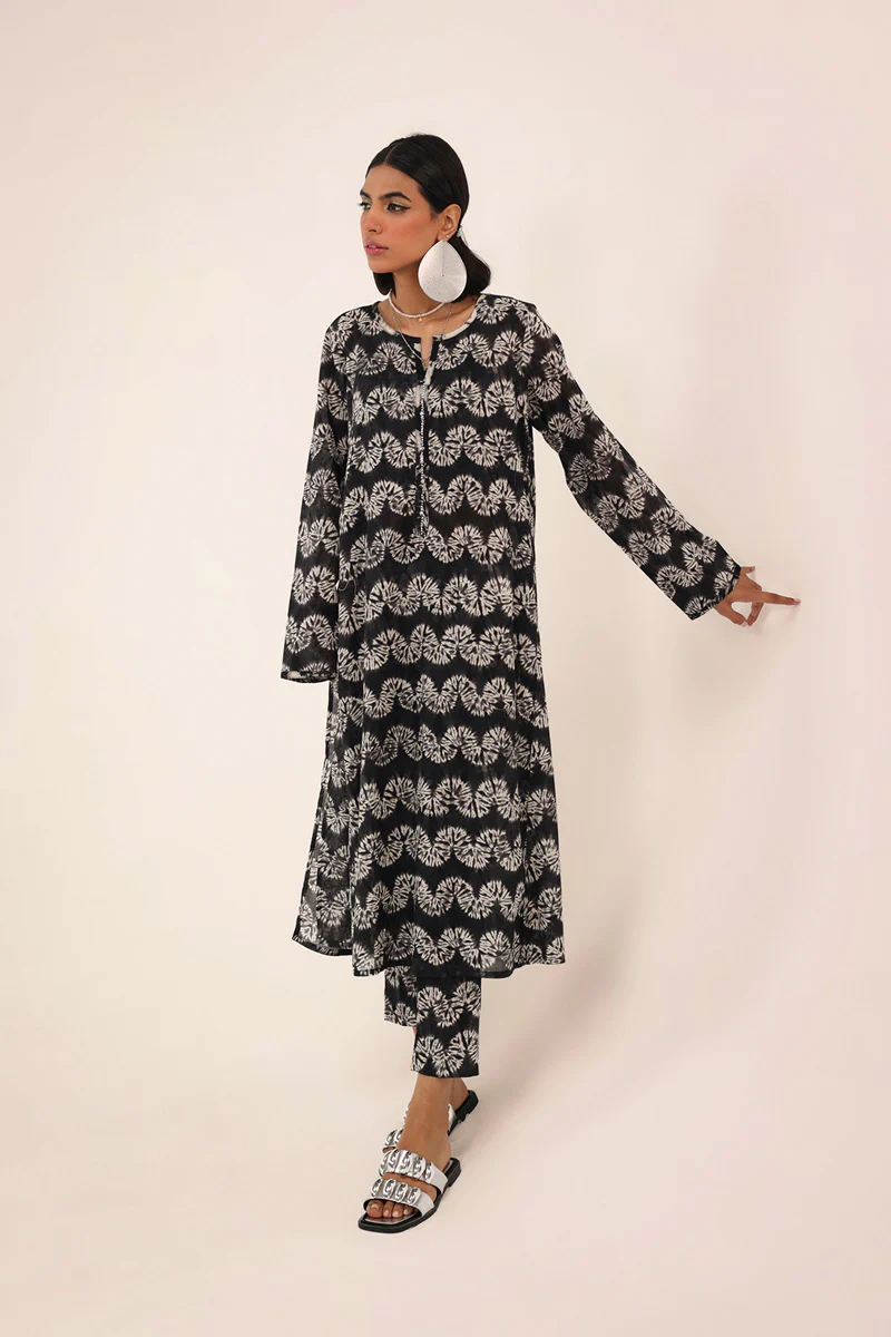 Shibori Style Ensemble - Image 11