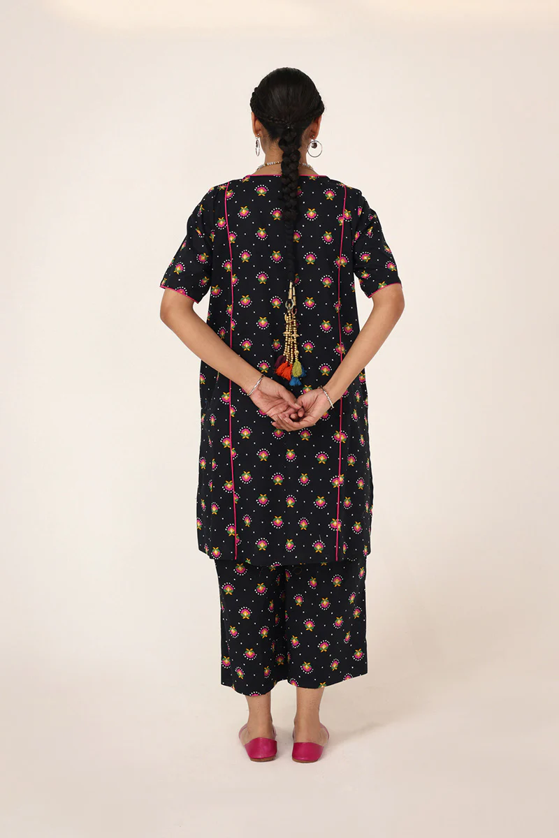 Mexican Floral Whimsy Ensemble - Image 2