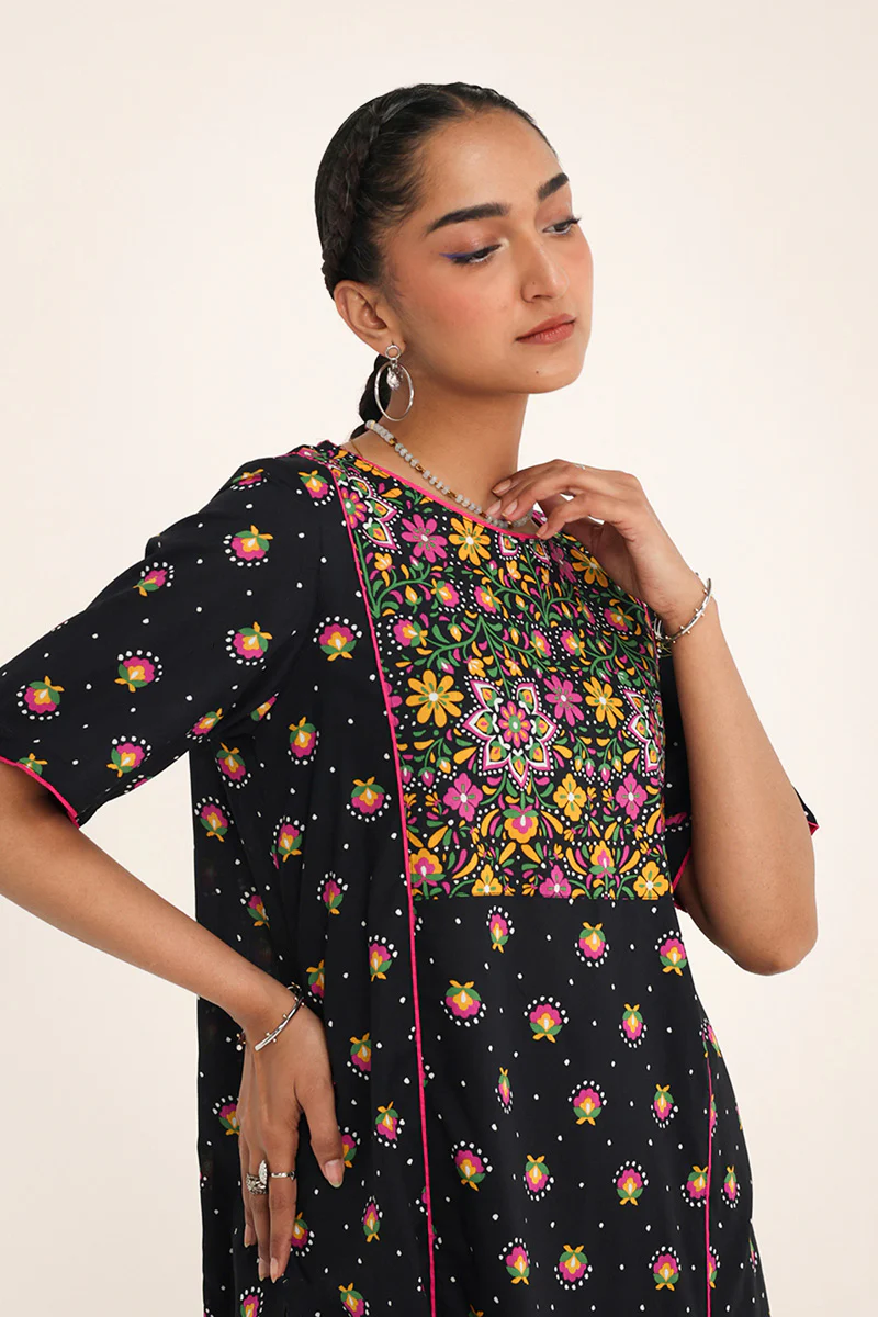 Mexican Floral Whimsy Ensemble - Image 3