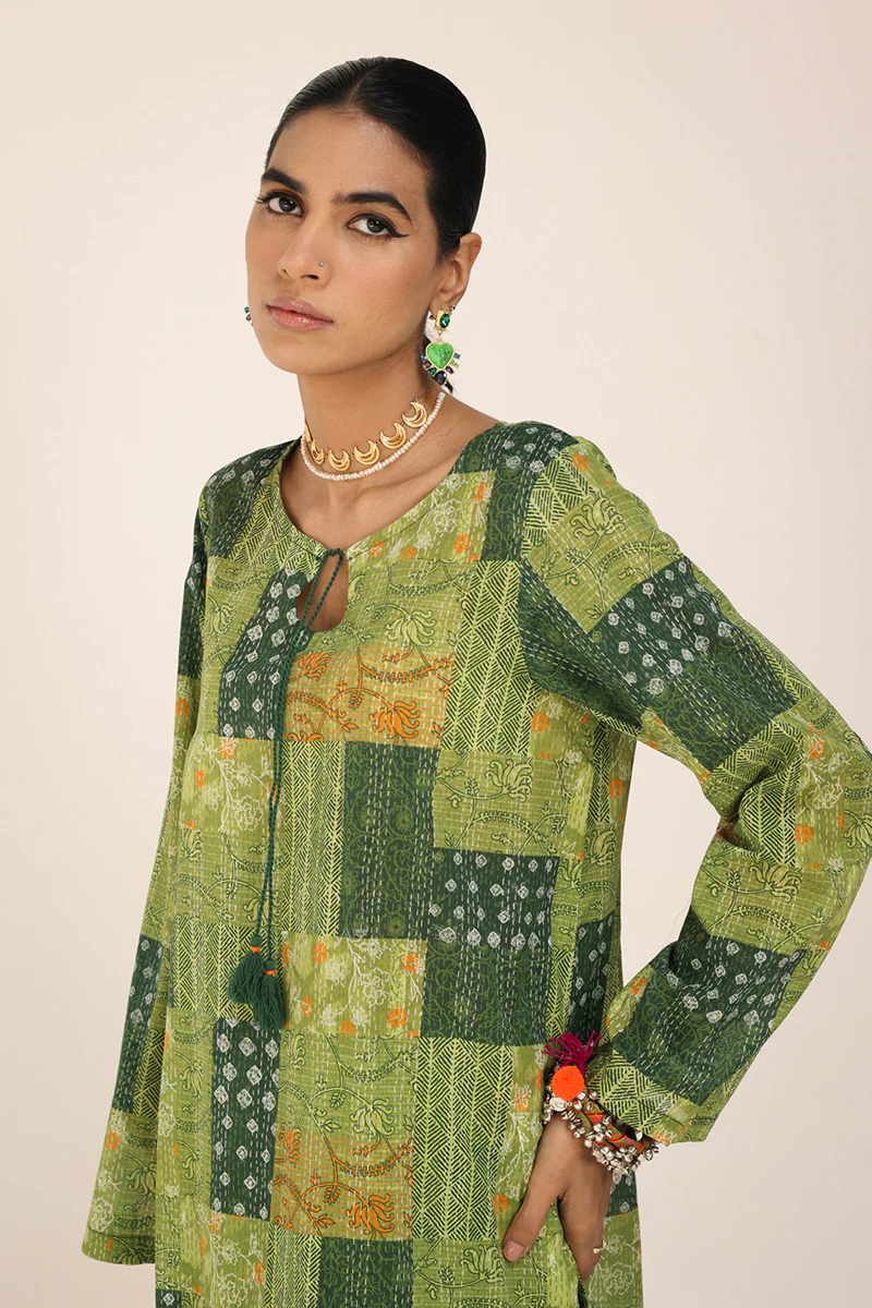 Patchwork Kantha Ensemble - Image 5