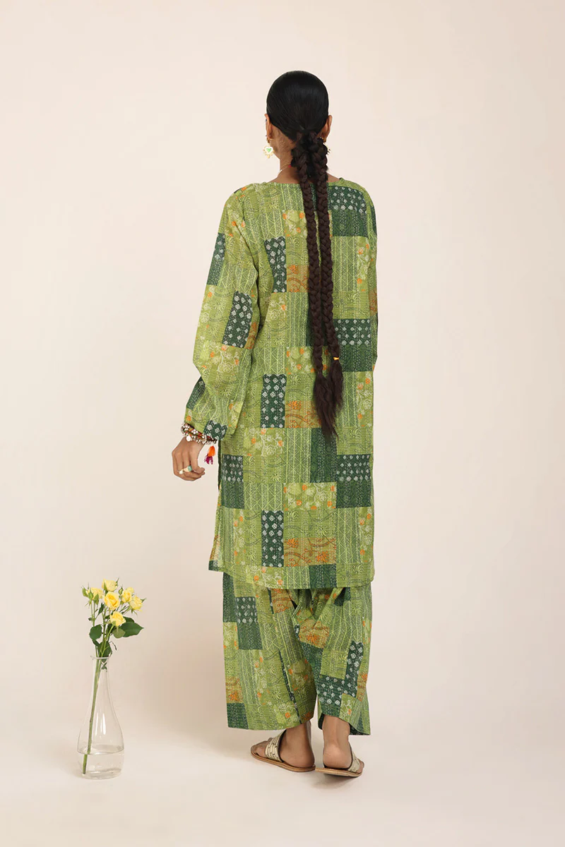 Patchwork Kantha Ensemble - Image 8