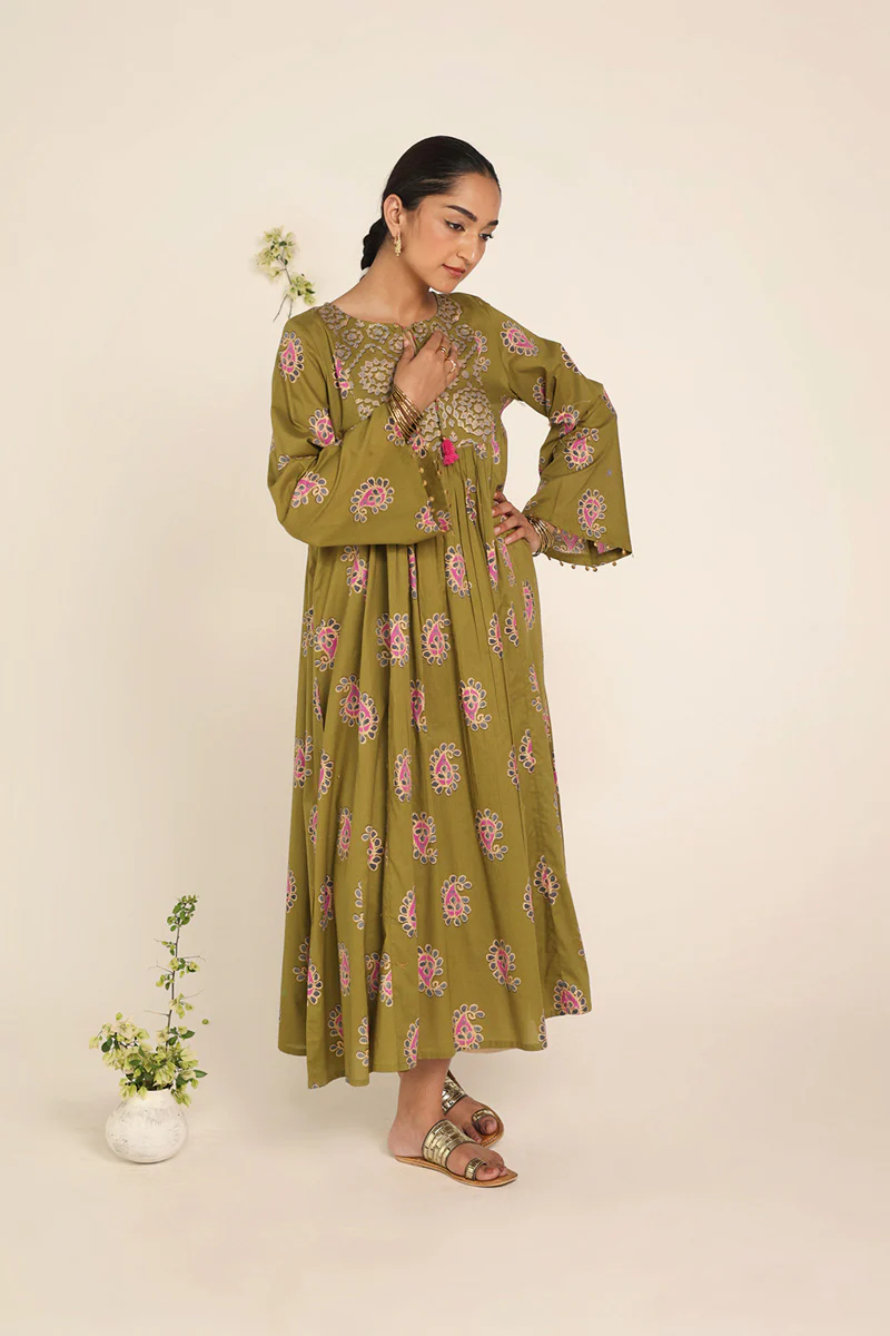 Gotta Glow Zareen Frock - Image 10