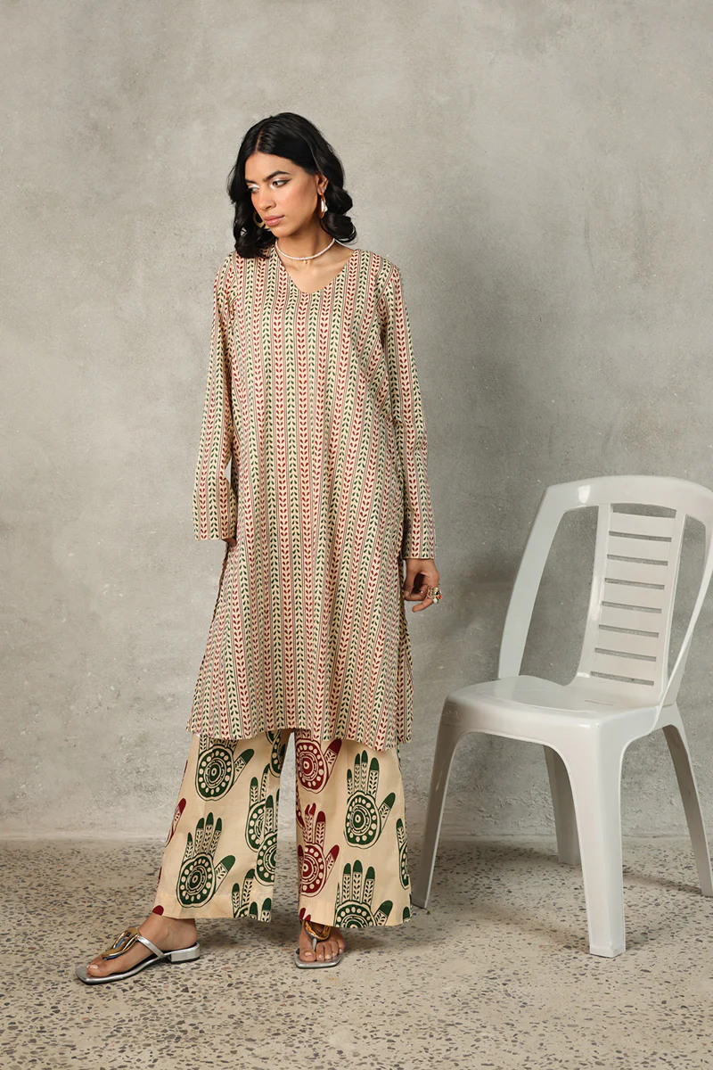 Mehndi Raqs Ensemble - Image 5