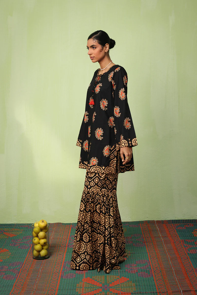 Gotta Glow Gharara Ensemble - Image 2