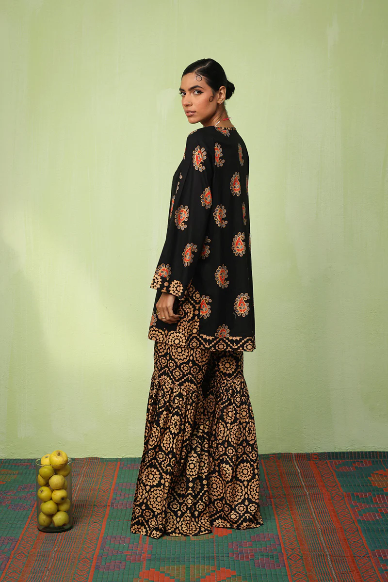Gotta Glow Gharara Ensemble - Image 3