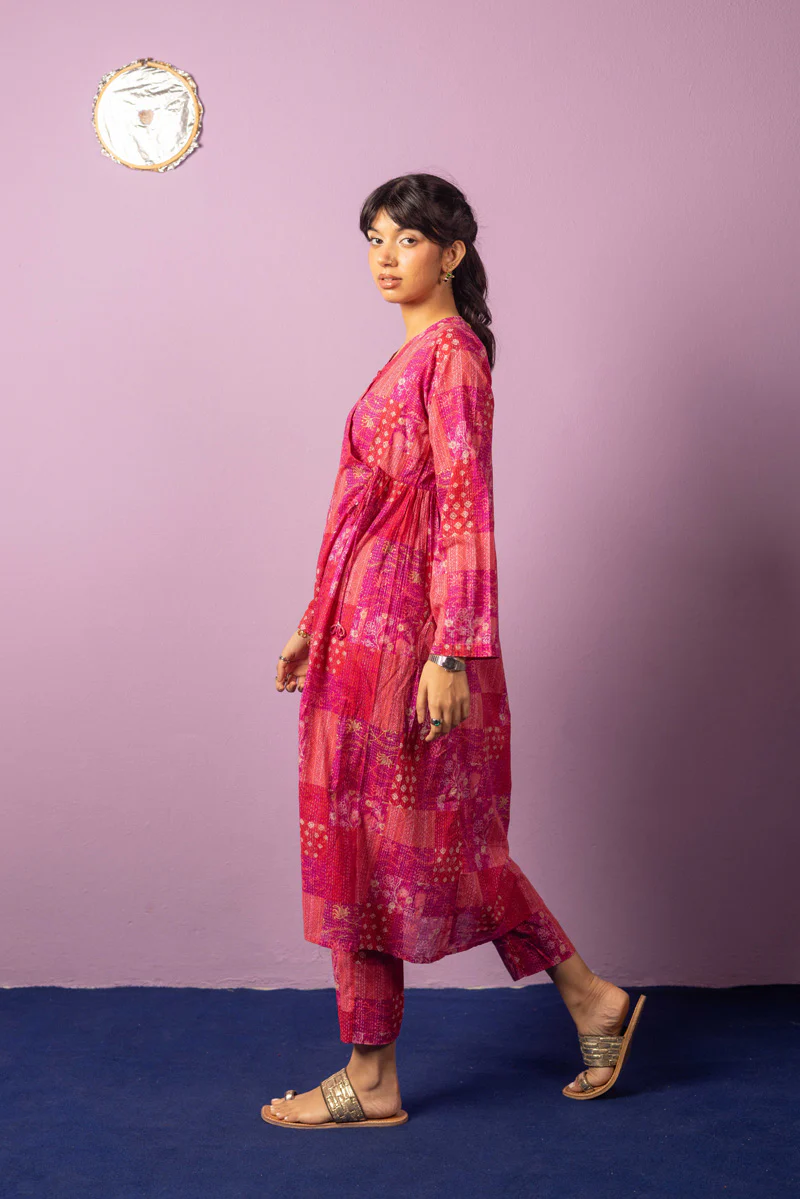 Kantha Angrakha Ensemble - Image 7