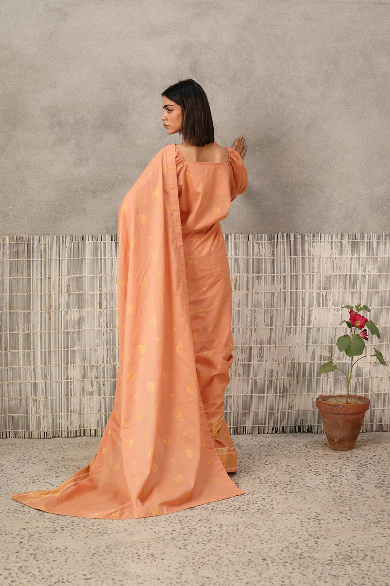 Zarqash Jacquard Majesty Saree - Image 21