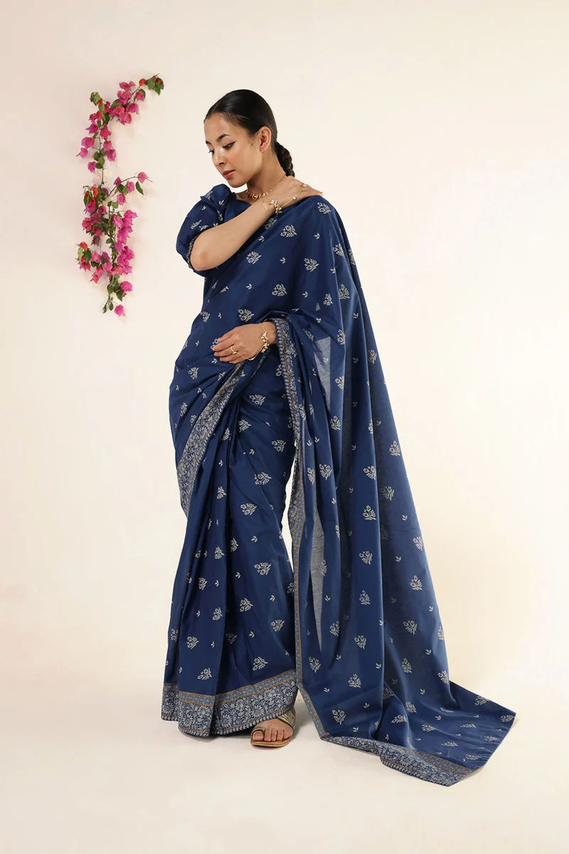 Zarqash Jacquard Majesty Saree - Image 7