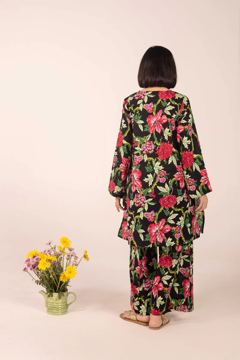 Enchanted Florals Tasseled Ensemble - Image 4